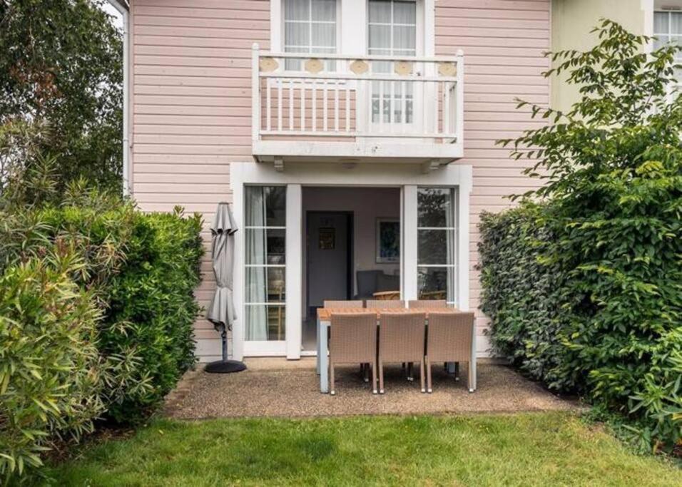 Charmante Maison De Vacances Avec Acces Piscine Talmont-Saint-Hilaire Exteriör bild